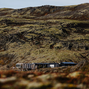 Bríet í Glerskálanum á ION Adventure - Matur, tónleikar og gisting. Gildir fyrir tvo.